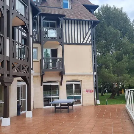 2 Pieces Avec Piscine Chauffee Apartment Deauville Exterior photo